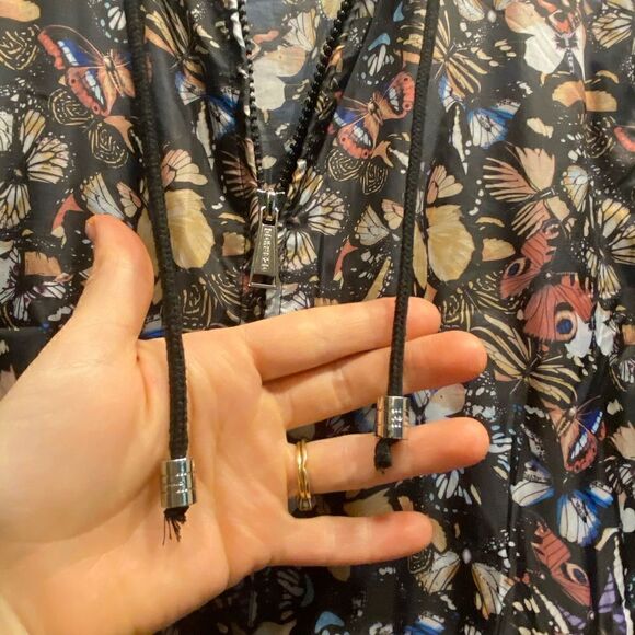 Butterfly rain jacket - Picture 6 of 16